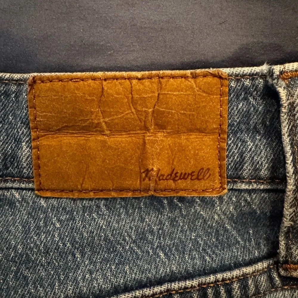 Madewell Medium Wash The Perfect Vintage Wide Leg Crop Jeans - Size 29T